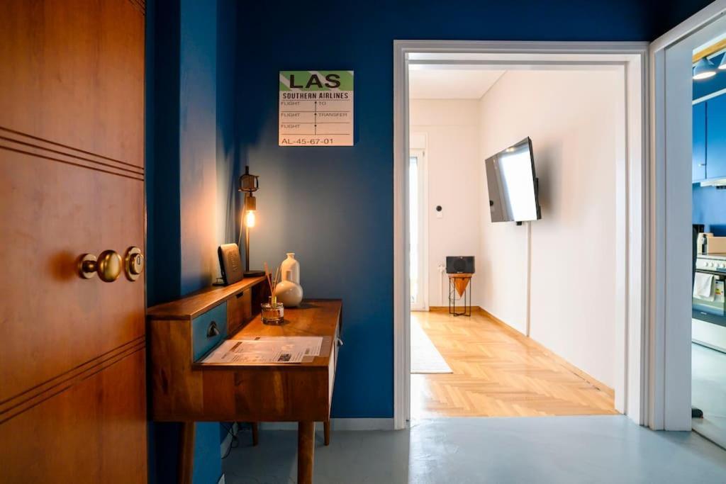 Bluexenia 1 Bedroom Retro Luxury Афины Экстерьер фото