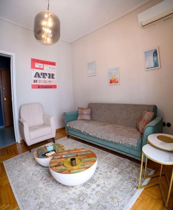 Bluexenia 1 Bedroom Retro Luxury Афины Экстерьер фото
