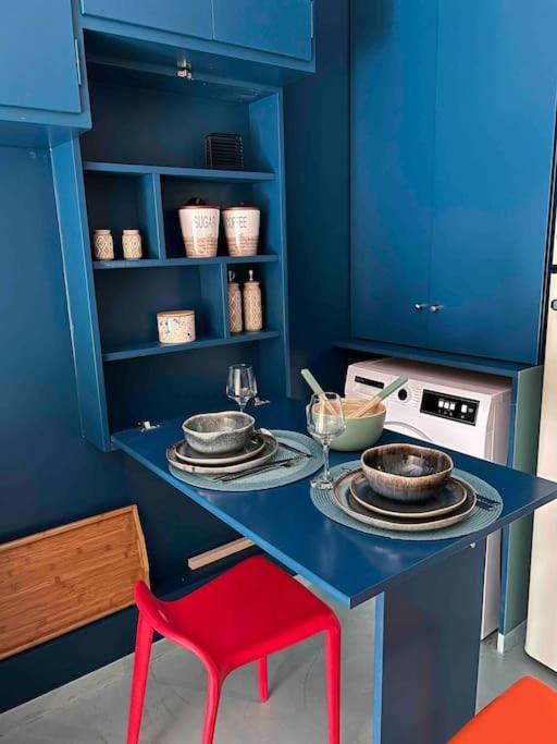 Bluexenia 1 Bedroom Retro Luxury Афины Экстерьер фото
